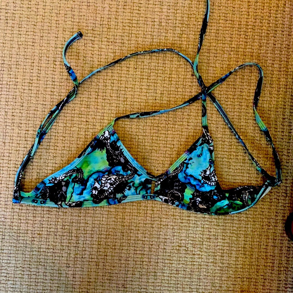 Jolyn top size large